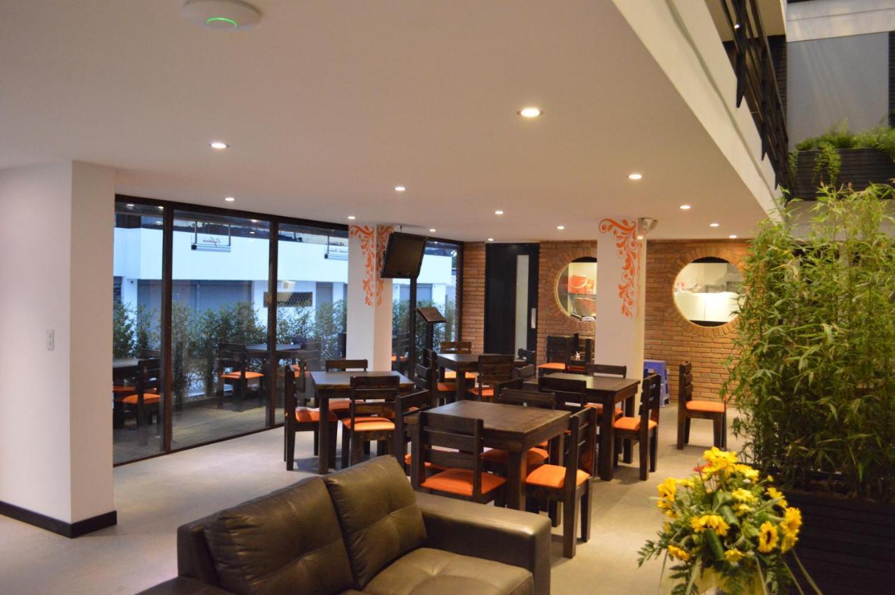 Hostal Delia Victoria 쿠엔카 외부 사진