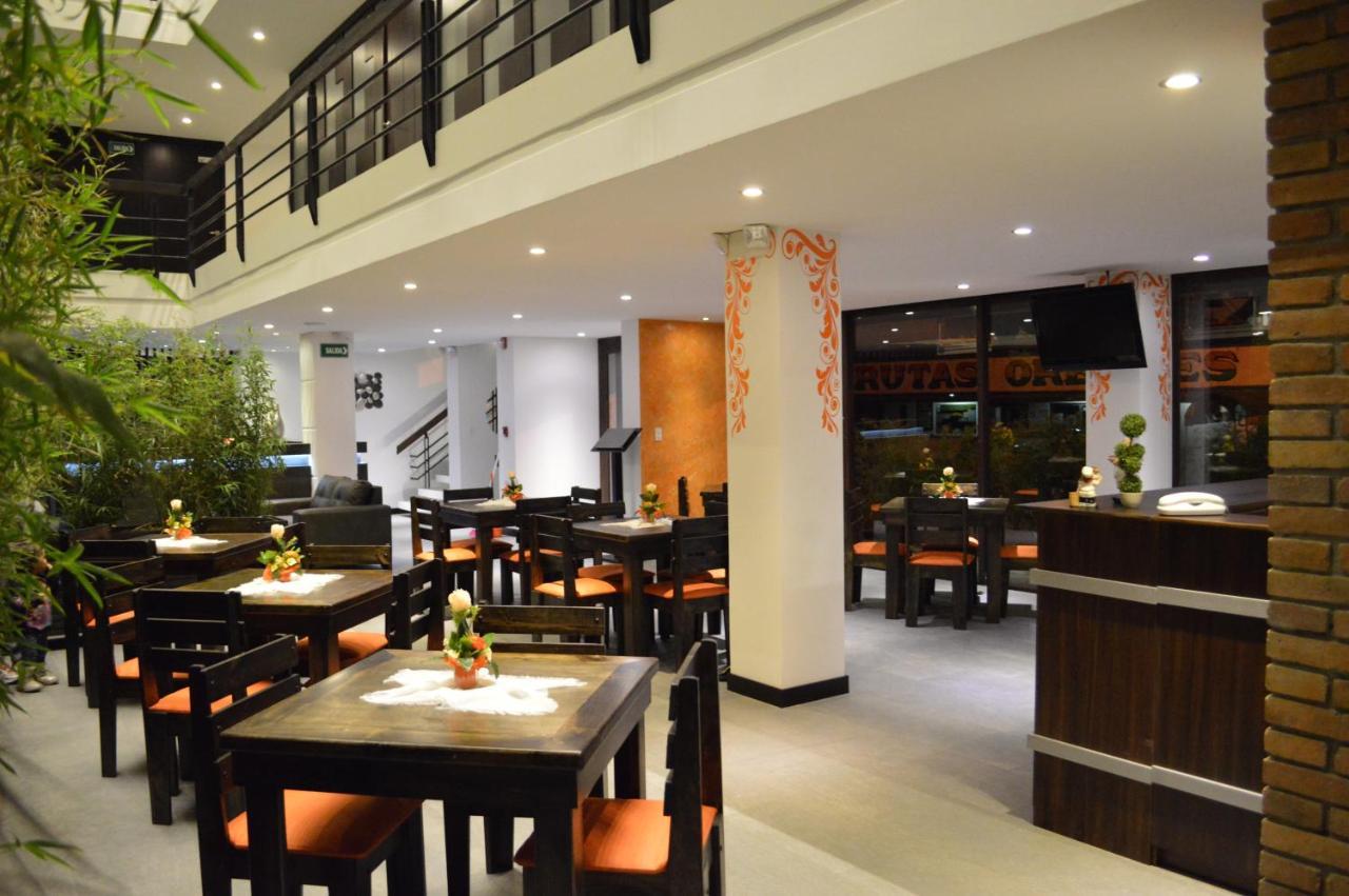 Hostal Delia Victoria 쿠엔카 외부 사진